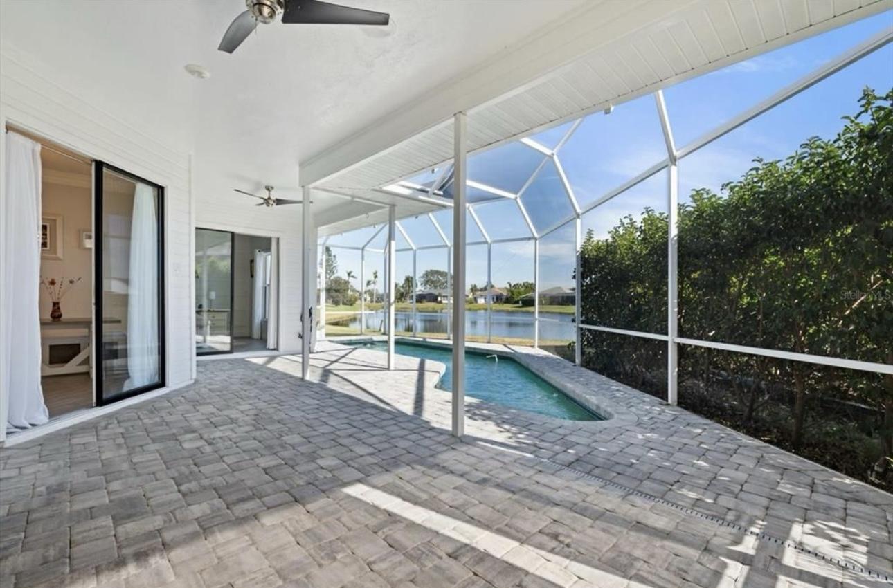 5755 Carriage Dr, Sarasota, FL, 34243