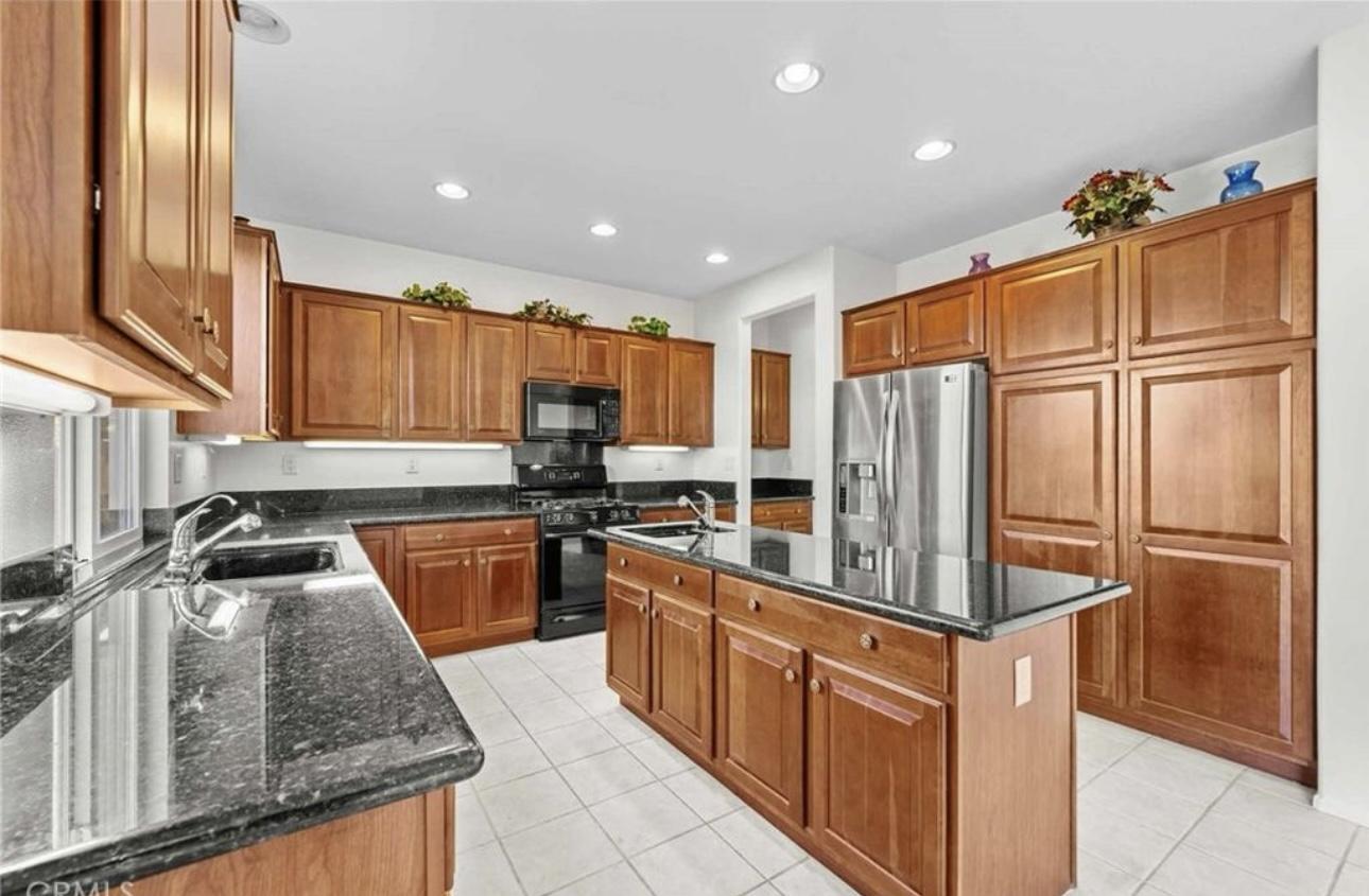 30706 McGowans Pass, Murrieta, CA 92563