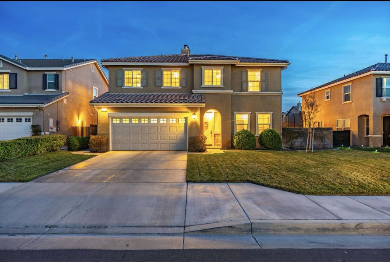 4400 W Avenue J7, Lancaster, CA 93536