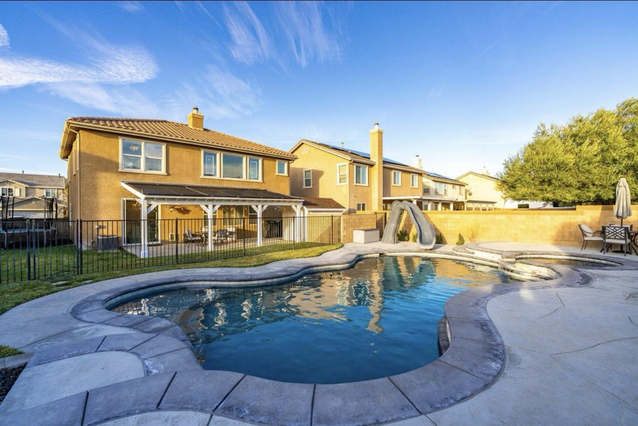 4400 W Avenue J7, Lancaster, CA 93536