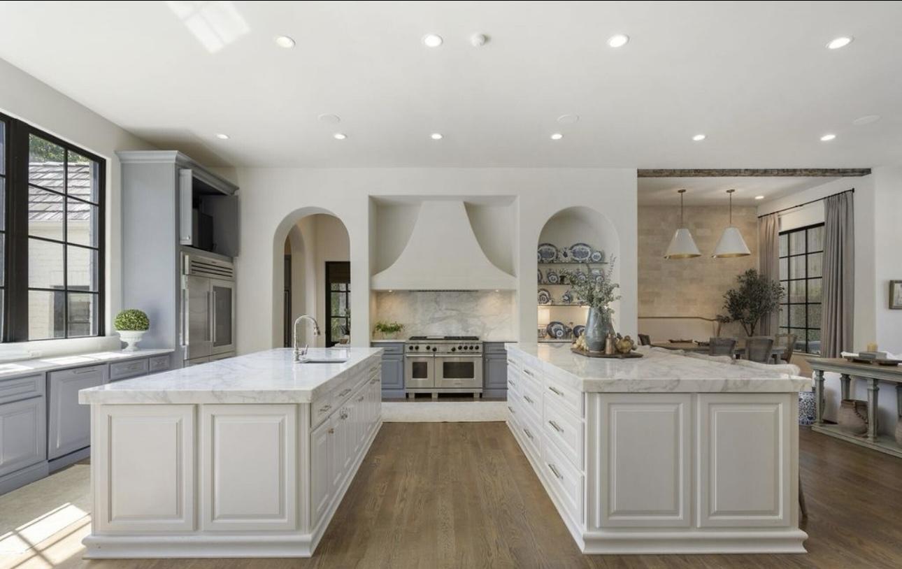 3888 Peachtree Dunwoody Rd NE, Atlanta, GA 30342