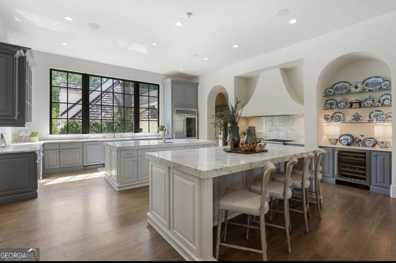 3888 Peachtree Dunwoody Rd NE, Atlanta, GA 30342