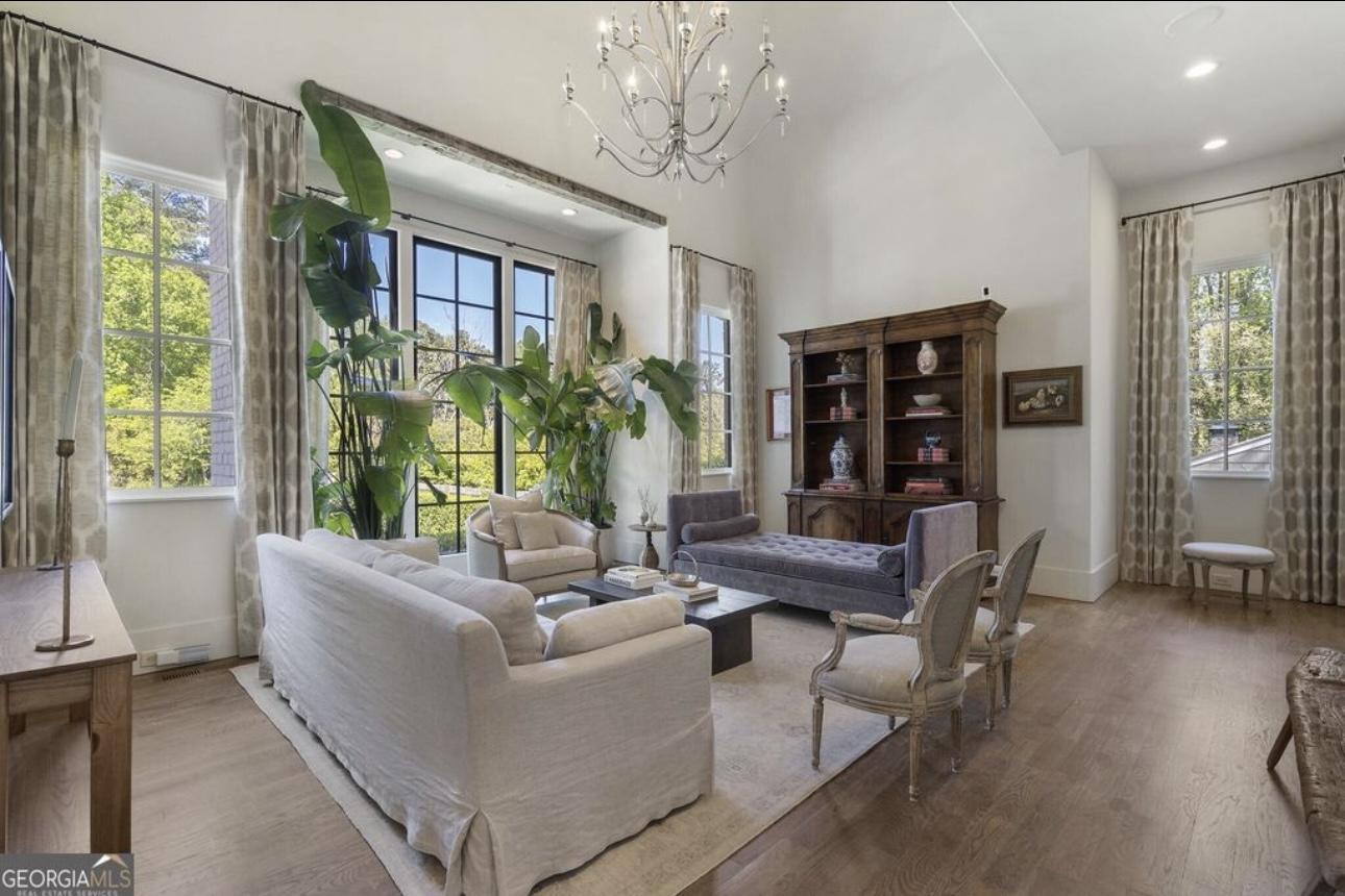 3888 Peachtree Dunwoody Rd NE, Atlanta, GA 30342