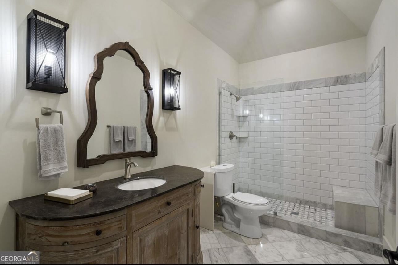 3888 Peachtree Dunwoody Rd NE, Atlanta, GA 30342